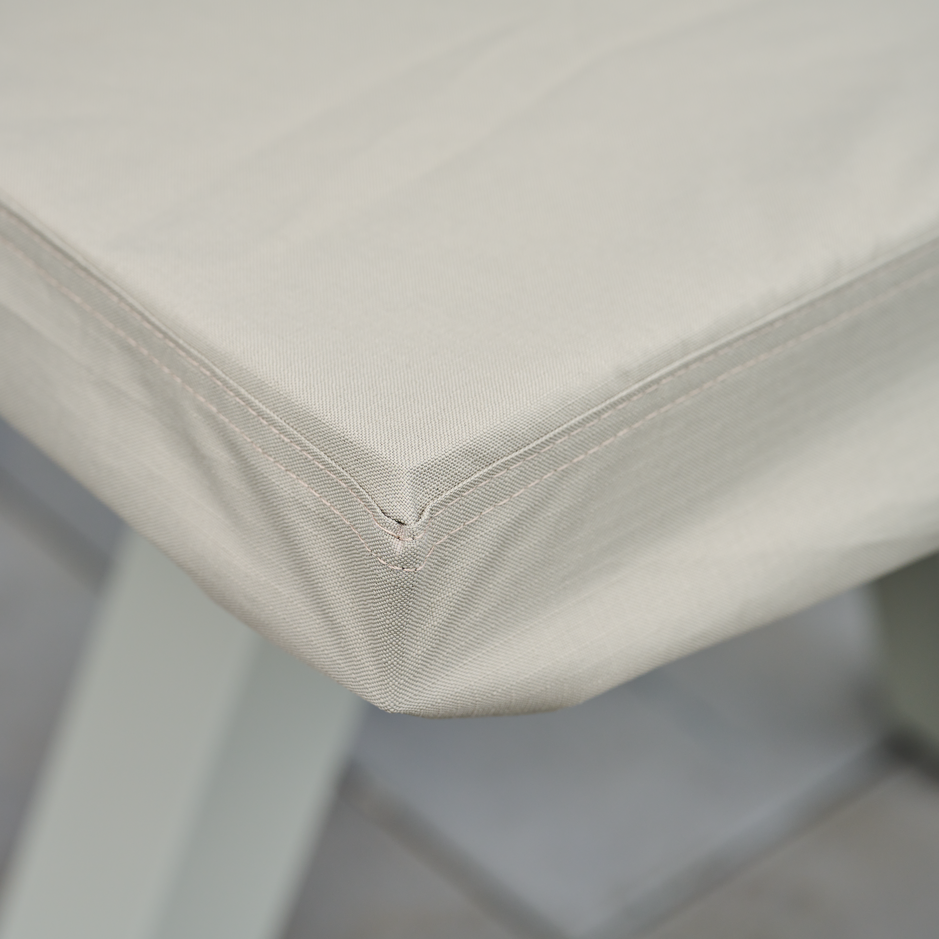 Schutzhülle Plus Gartentisch | 160 x 100 x 15 cm