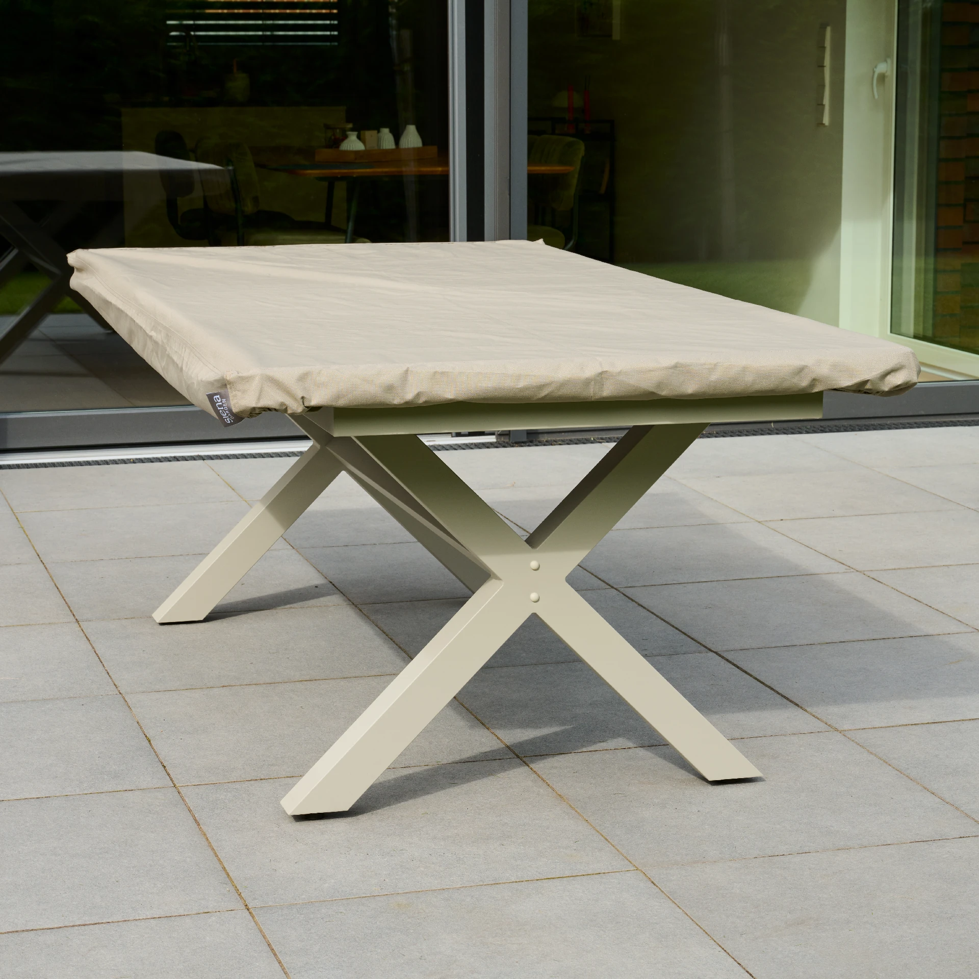 Schutzhülle Plus Gartentisch | 180 x 110 x 15 cm