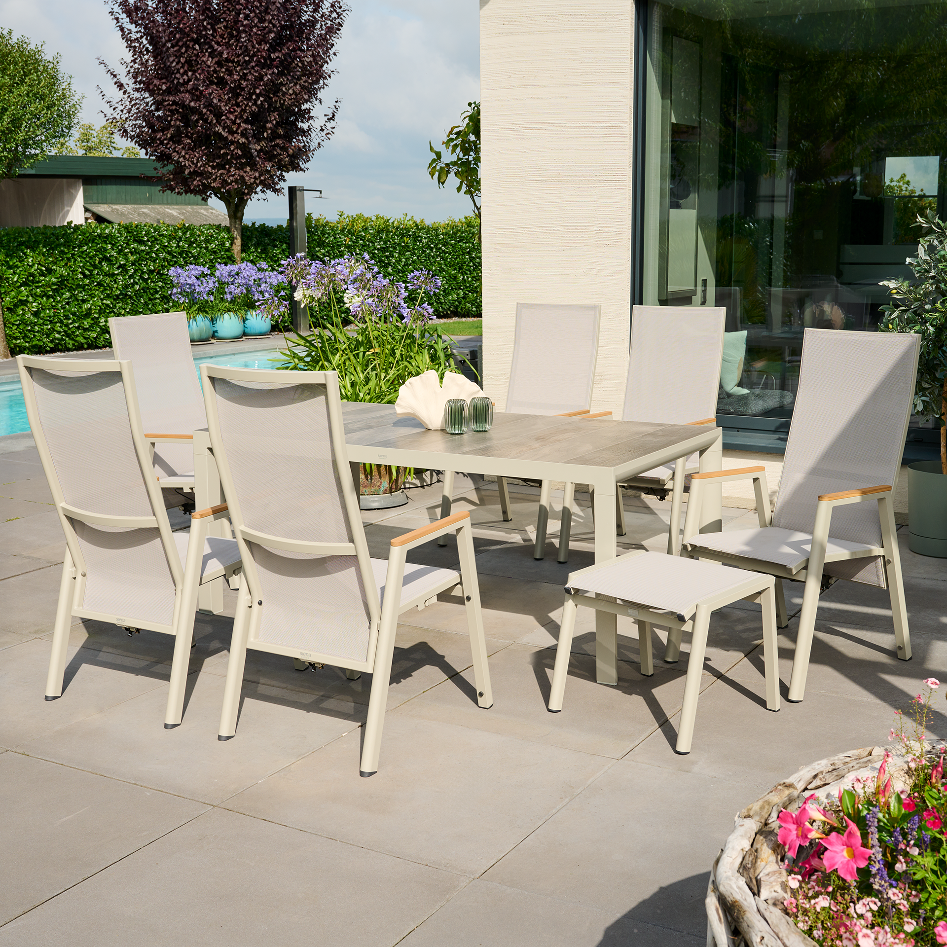 BOLOGNA Hocker | taupe grau / seidengrau