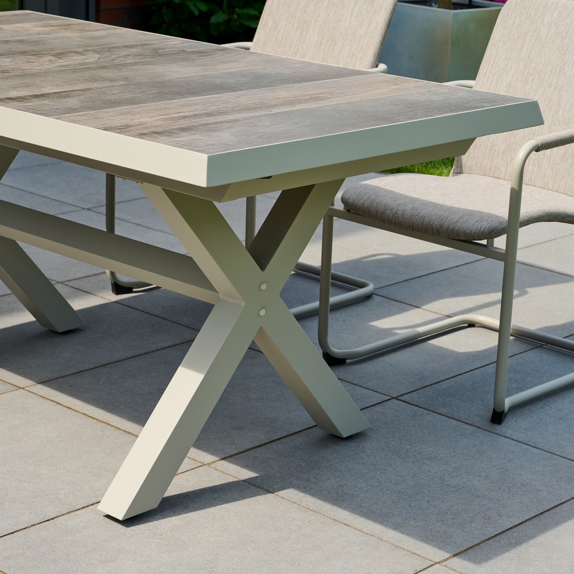 Ausziehtisch SINCRO matt seidengrau / Keramik | Ga...