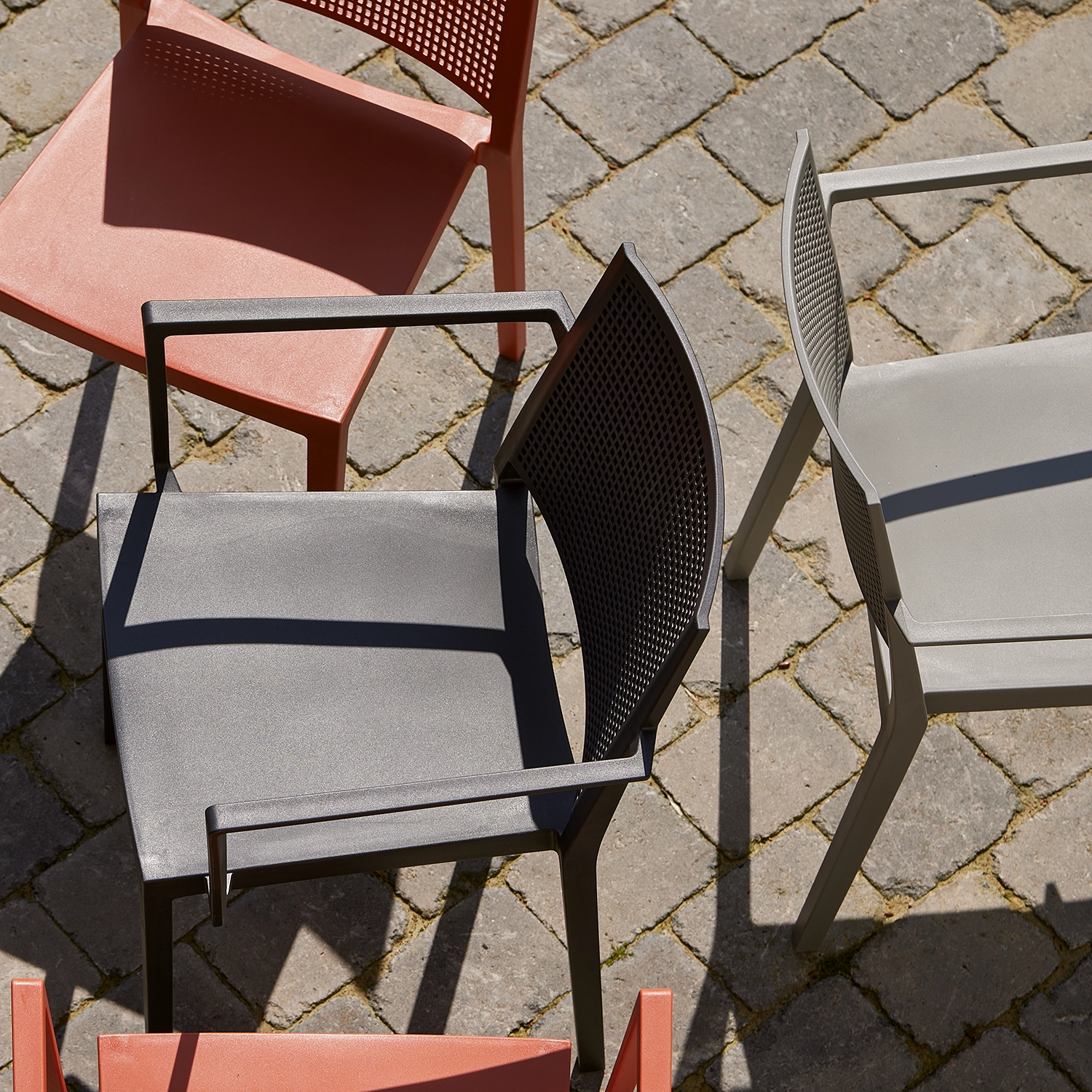 Stapelbare tuinstoel Urban Lights Square taupe