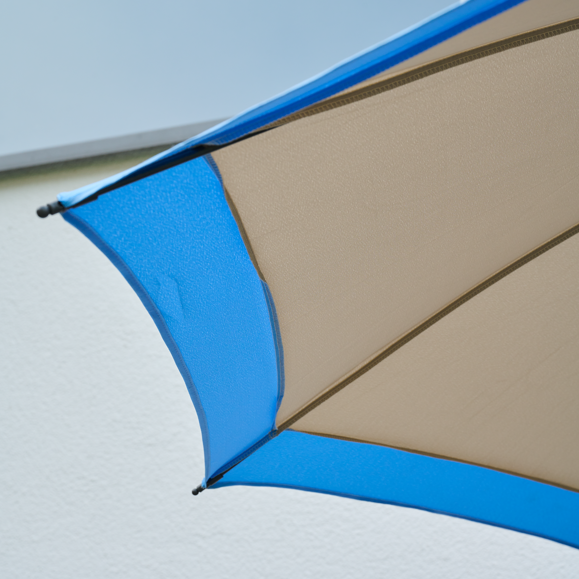 CITY Push Mittelstockschirm | Ø 180 cm | beige-bl...