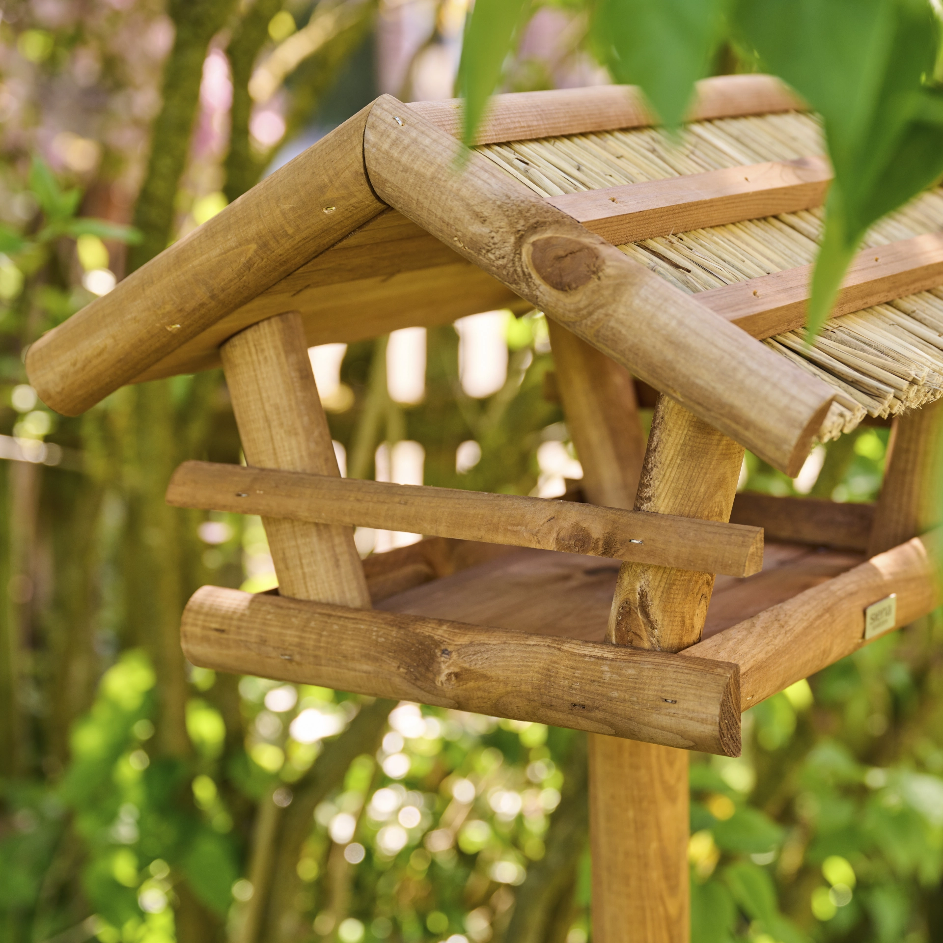 Vogelhuizen | Vogelhuis Tino met standaard | SIENA...