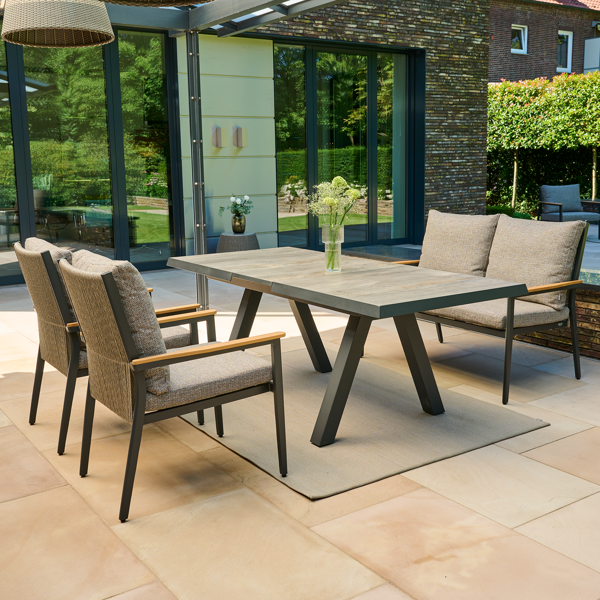 LINARO Outdoorteppich | 200 x 150 cm | taupe