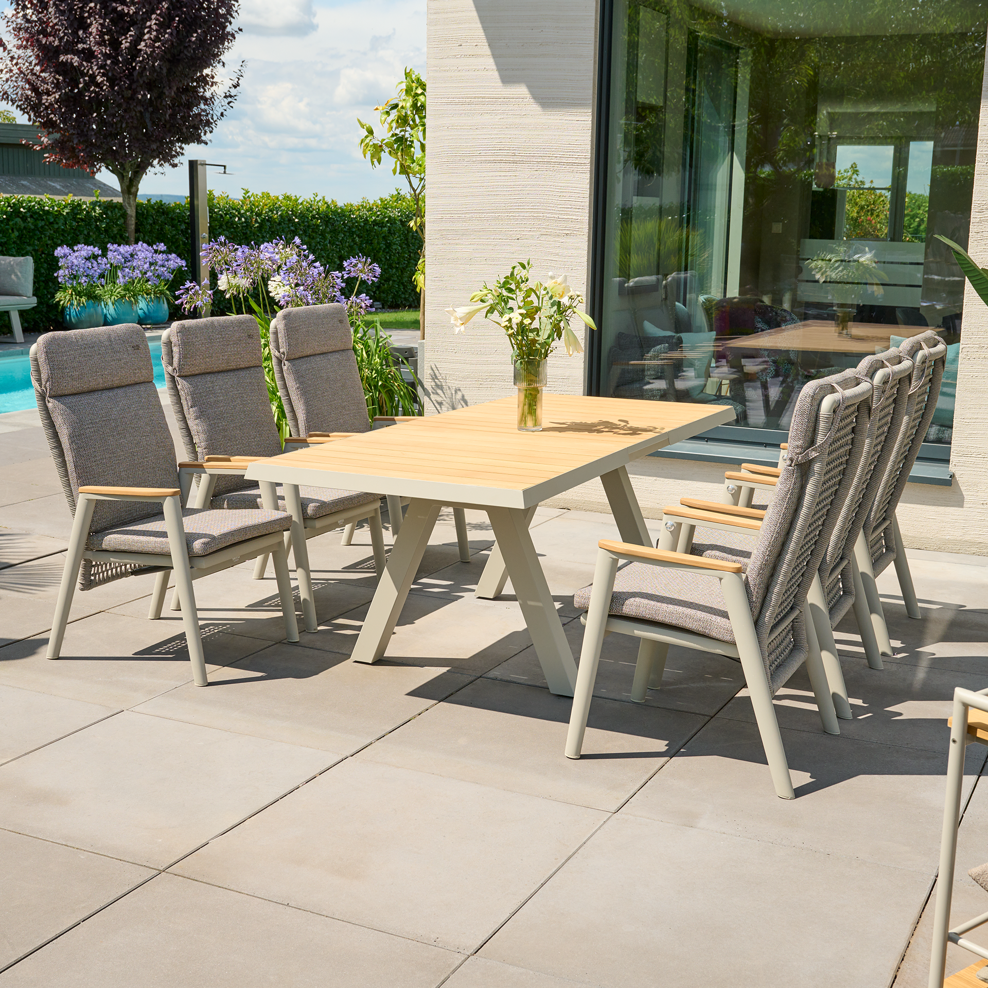 Ausziehtisch TIRANA matt seidengrau / Teak FSC | G...