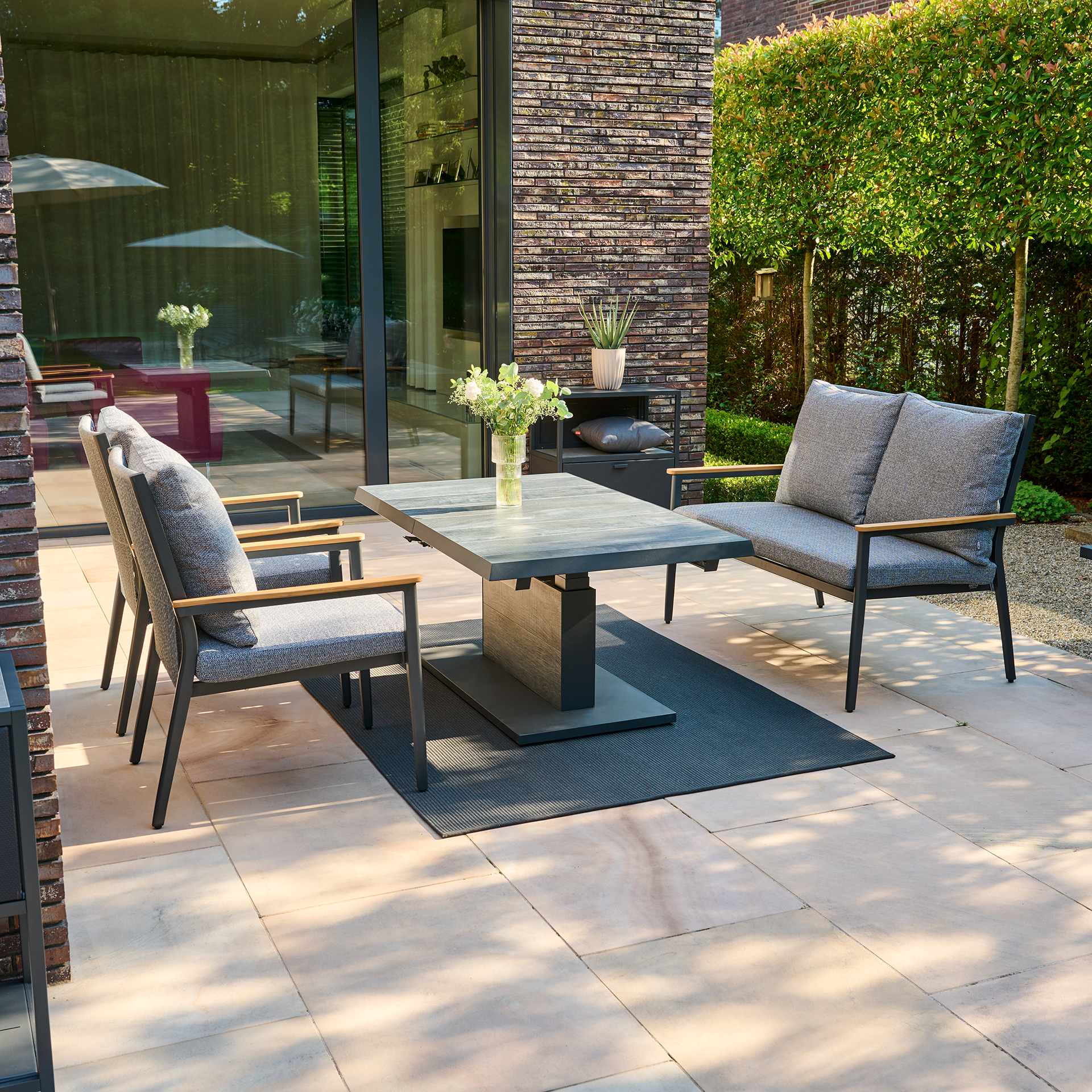 LINARO Outdoorteppich | 200 x 150 cm | dunkelgrau