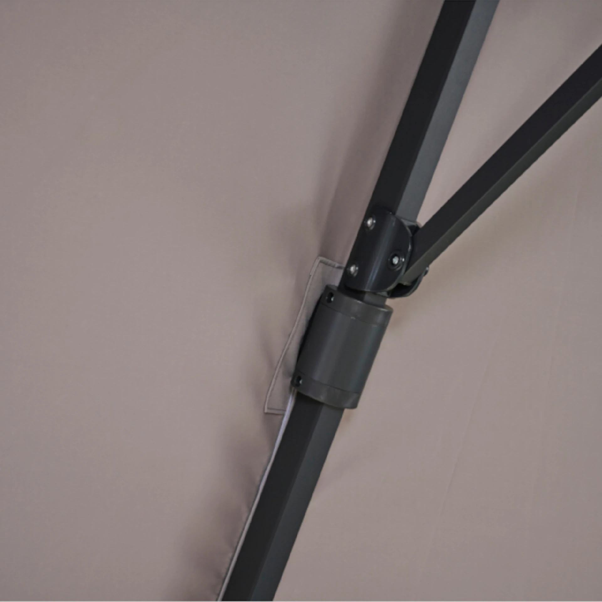 FAGUS N+ Ampelschirm | 300 x 300 cm | grau / anthr...