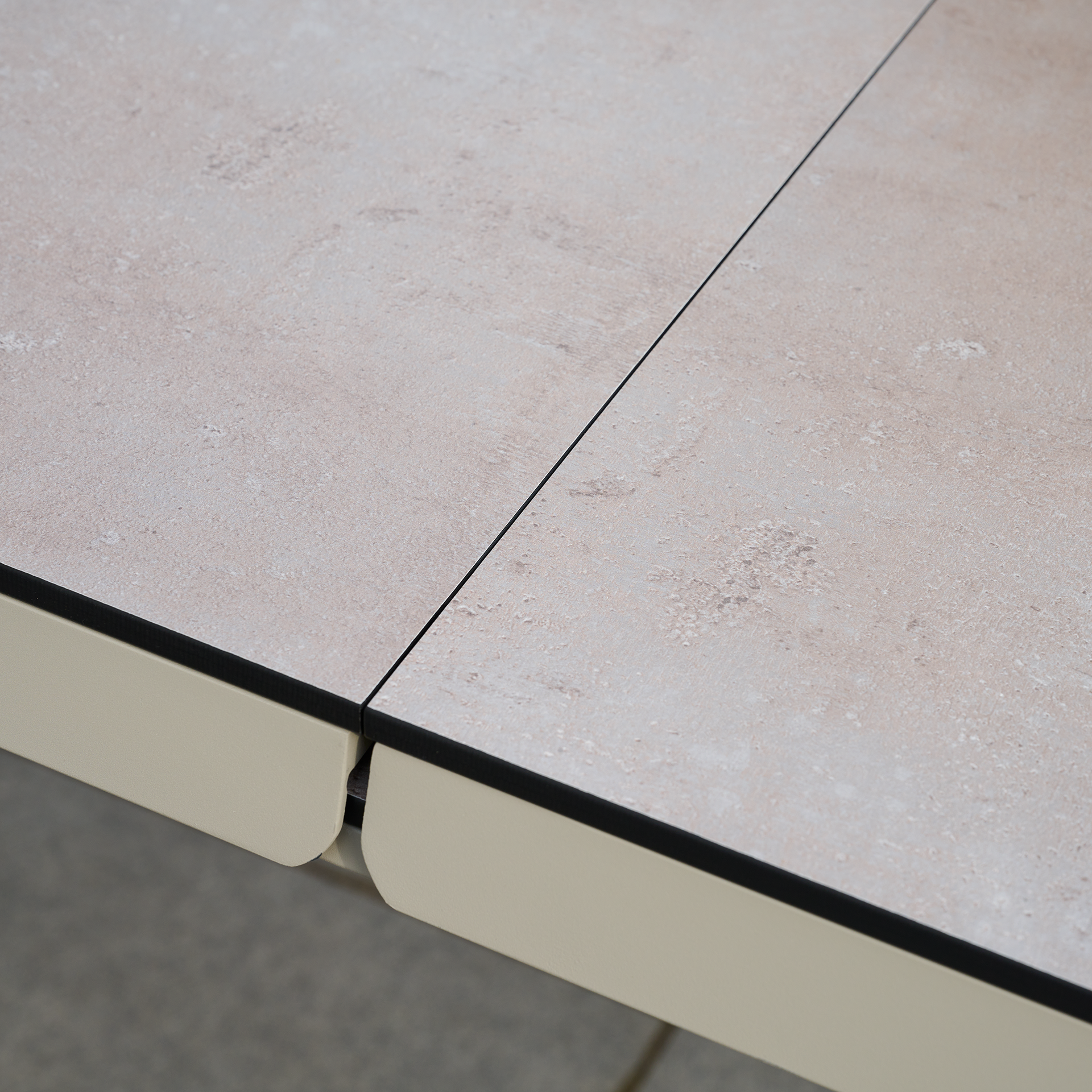 Ausziehtisch SINCRO matt seidengrau / HPL | Garten...