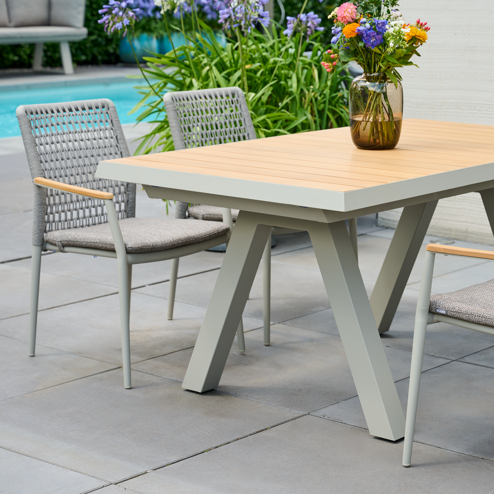 Ausziehtisch TIRANA matt seidengrau / Teak FSC | G...